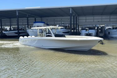 38' Boston Whaler 2021 Yacht For Sale